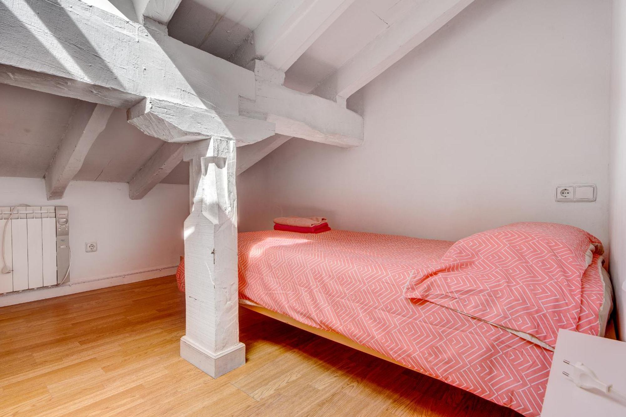 Apartment Preciosa Buhardilla En Hondarribia, Centro, 2 Hb